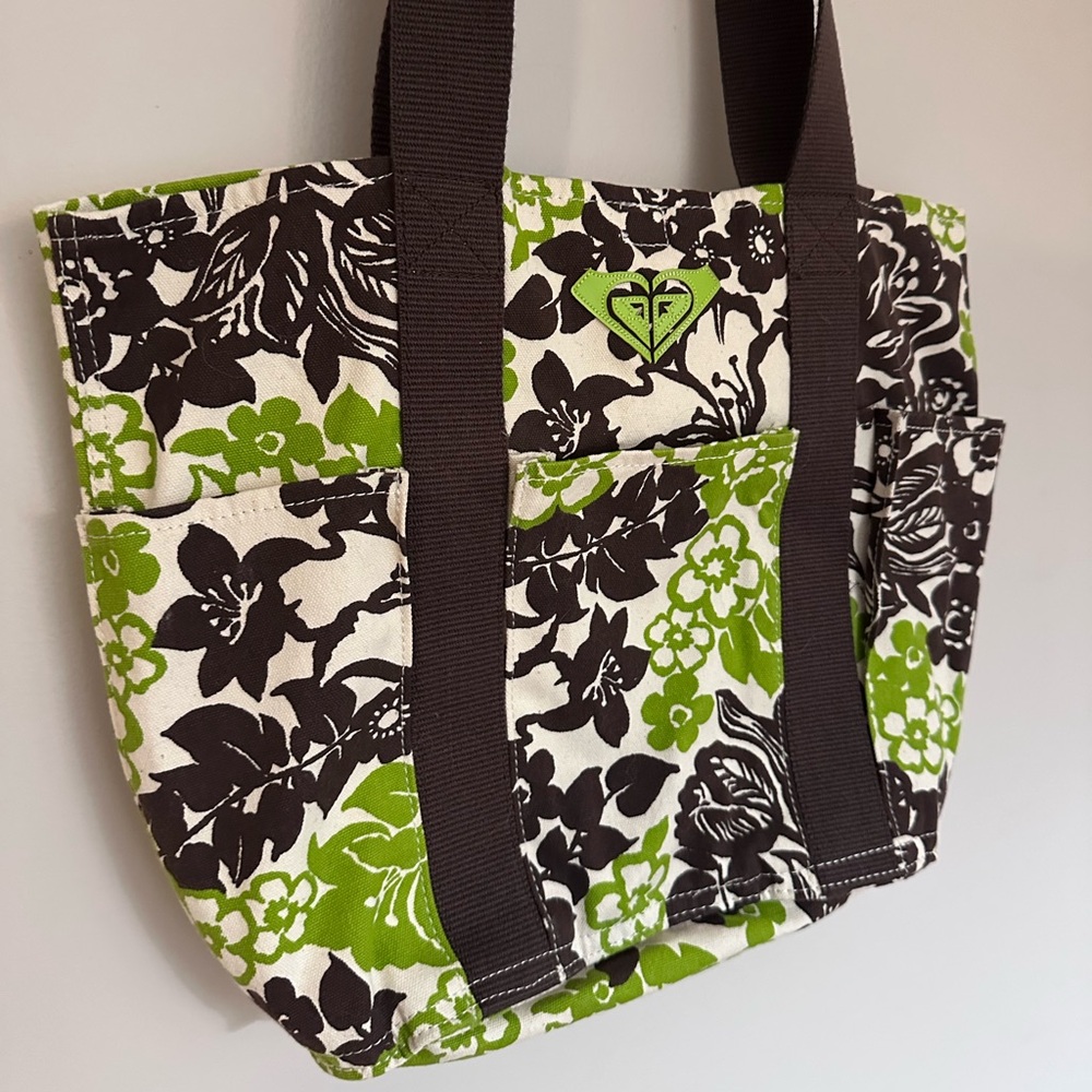 Roxy Black and Green Floral Tote Bag - Picture 3 of 4